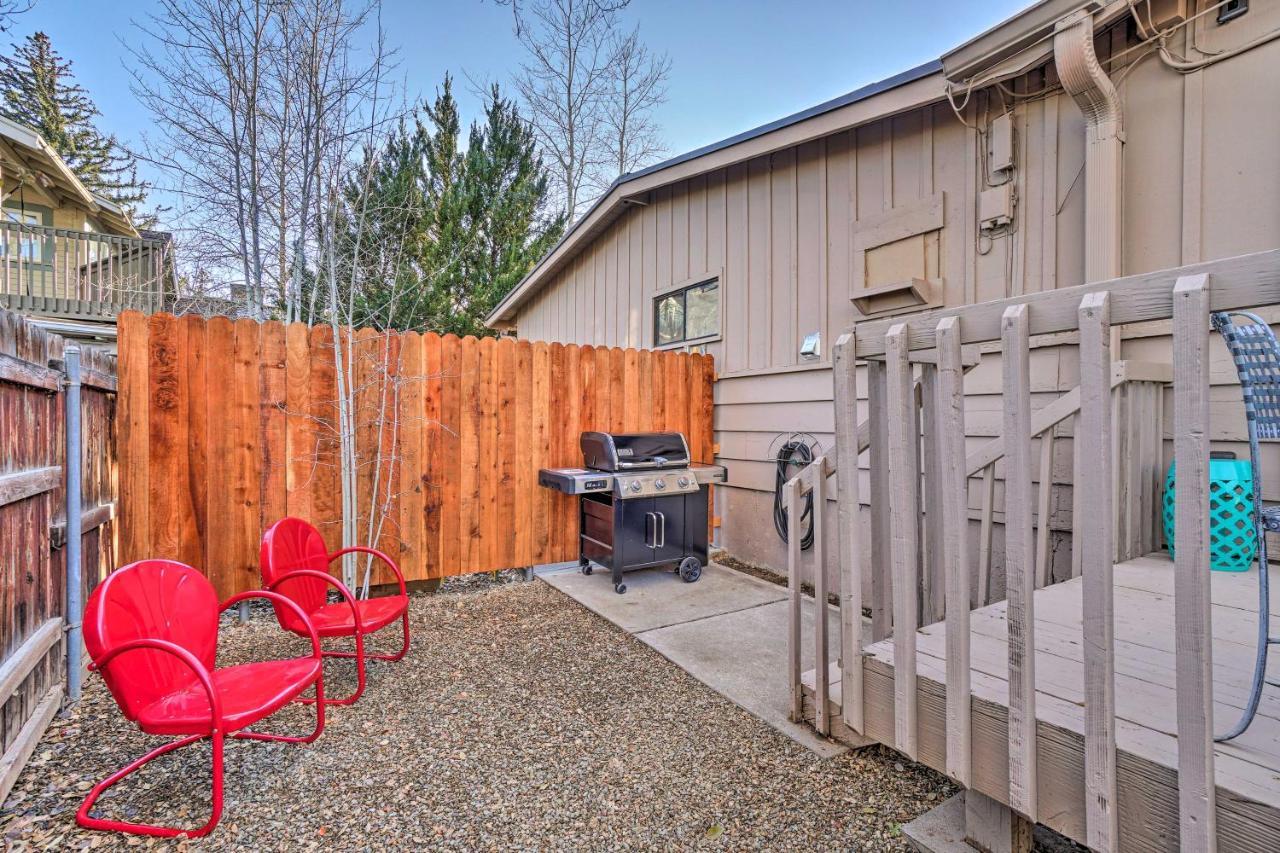 Cozy Flagstaff Studio With Patio - Near Dtwn! Exterior photo