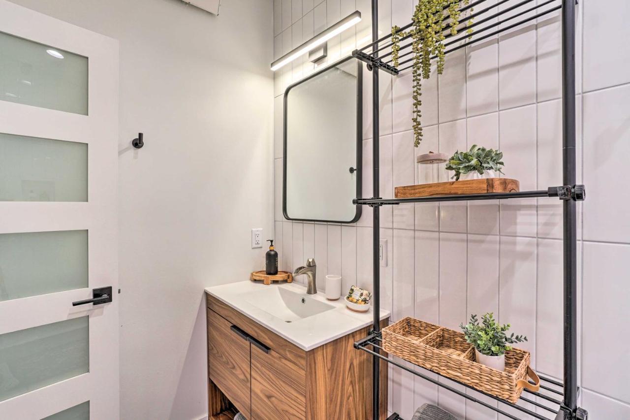 Cozy Flagstaff Studio With Patio - Near Dtwn! Exterior photo