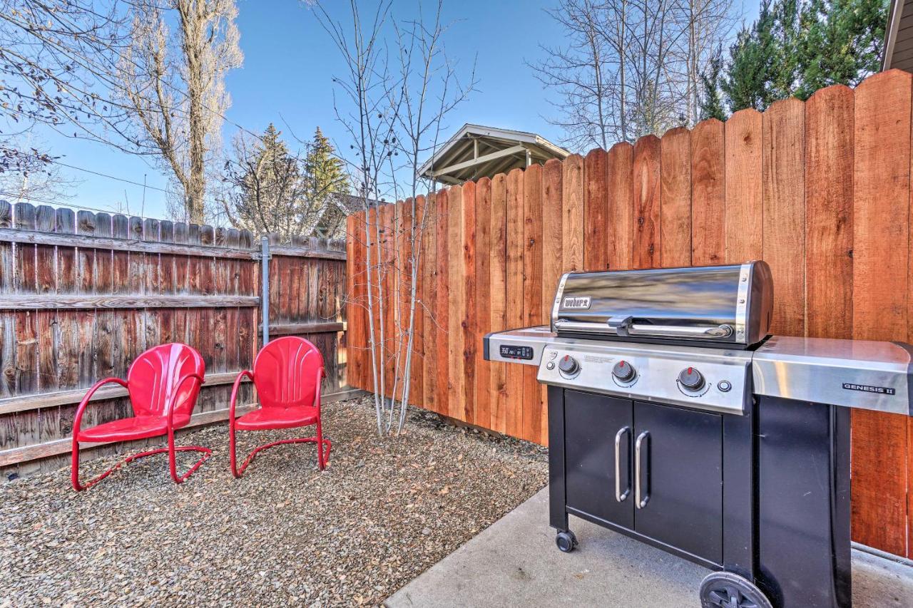 Cozy Flagstaff Studio With Patio - Near Dtwn! Exterior photo